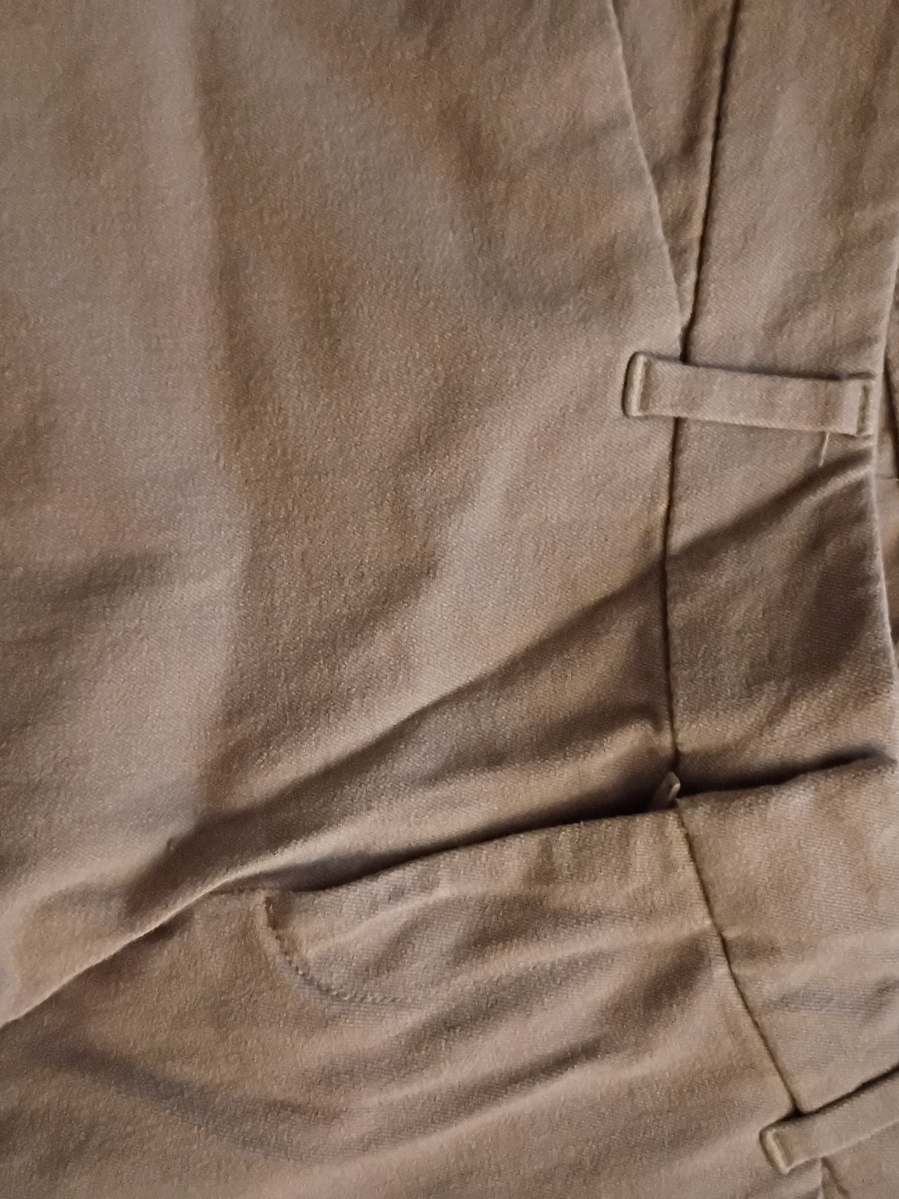Old Navy Cropped Pants in Brown